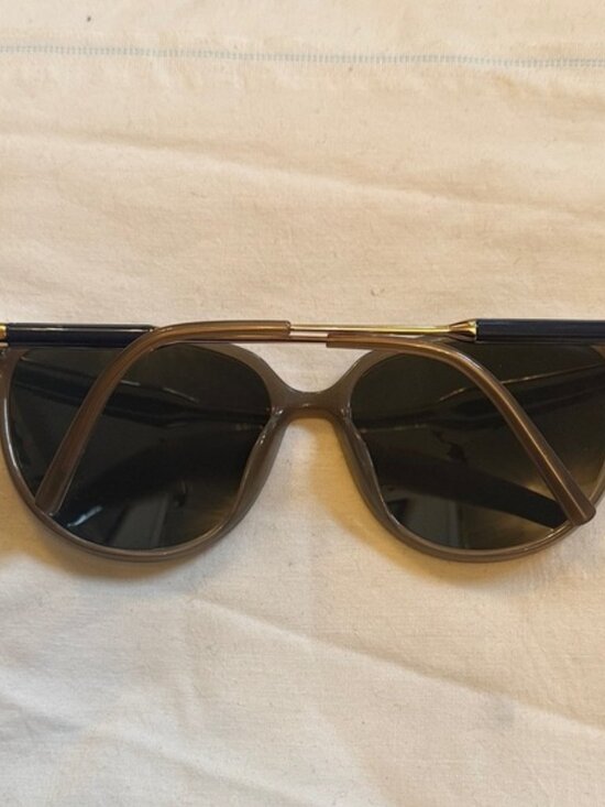 Ashby grace Sunglasses main image 6